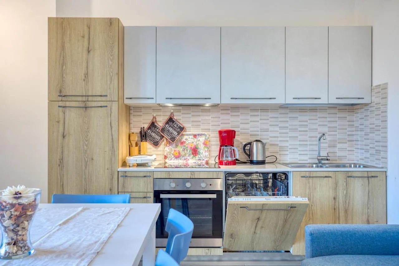Casa Maya Brenzone sul Garda 0*,  Ιταλία