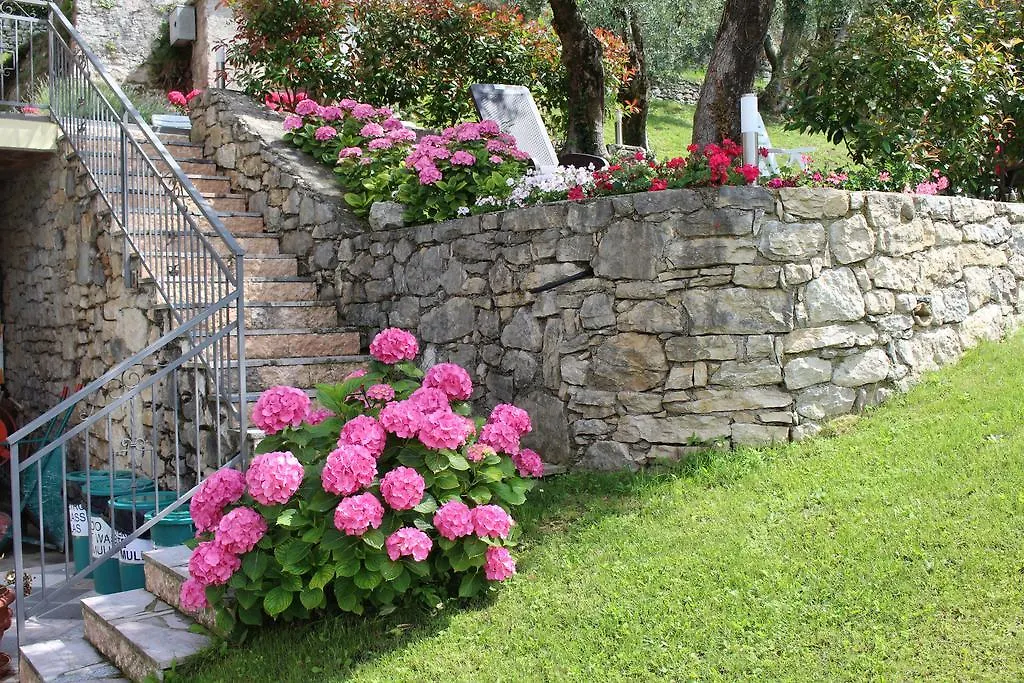 Casa Maya Brenzone sul Garda Apartmán